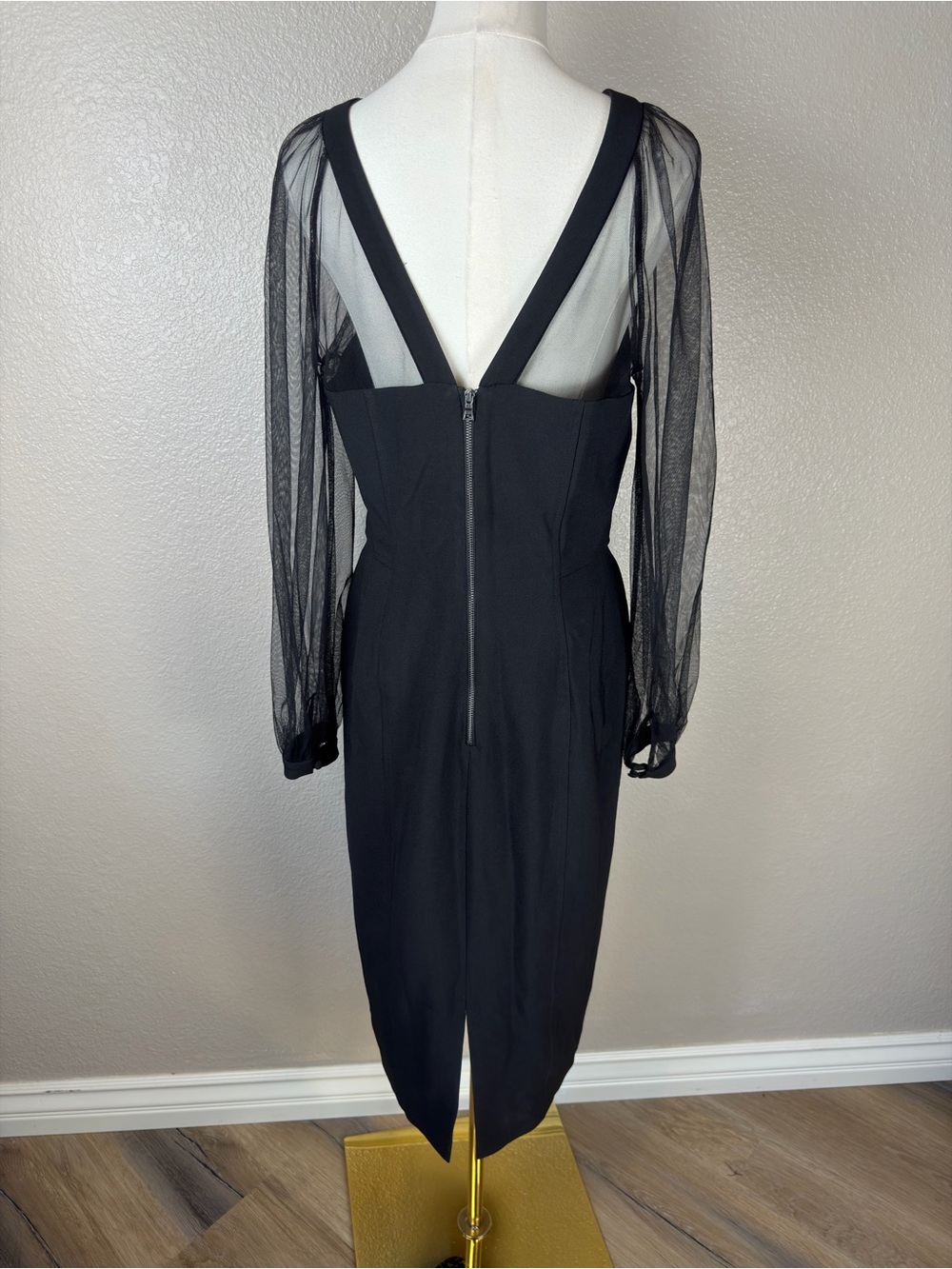 NWOT Maggy London Black Sheer Mesh Yoke Long Sleeve Sheath Dress, size 10 - Picture 9 of 11